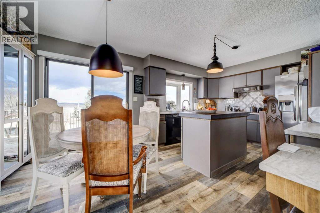 598 Thistle Crescent, Pincher Creek, Alberta  T0K 1W0 - Photo 6 - A2289201