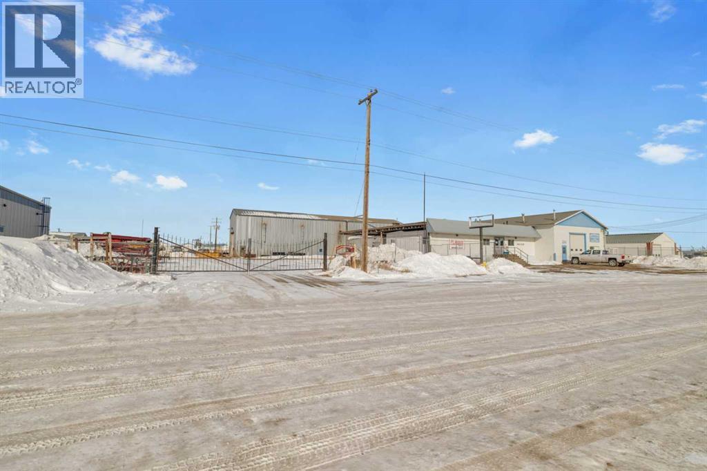 6606 42 Ave, Ponoka, Alberta T4J 1J8 - Photo 1 - A2289330