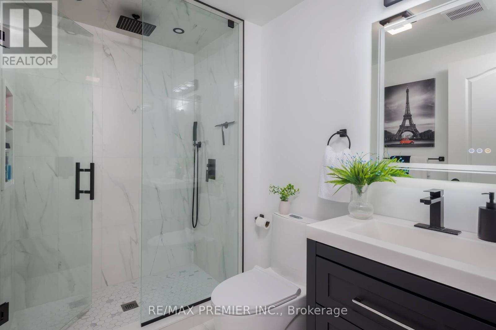 35 Cachet Hill Crescent, Vaughan, Ontario  L4H 1S6 - Photo 23 - N12829098