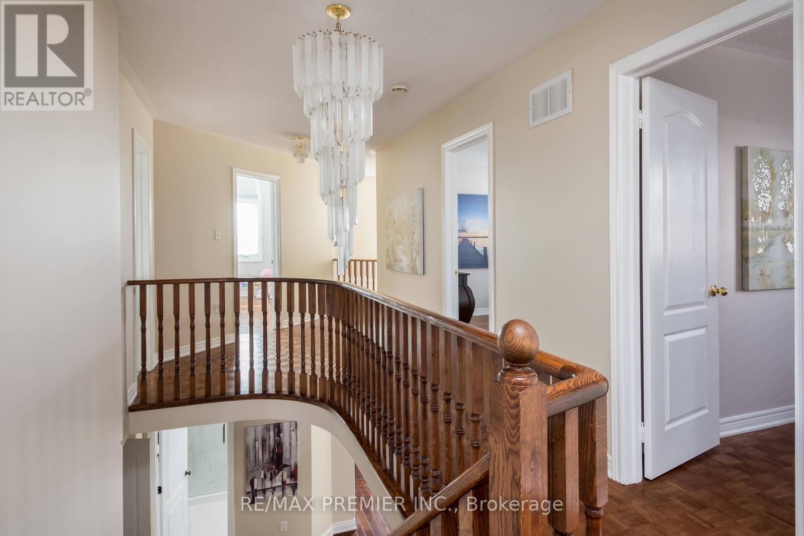 35 Cachet Hill Crescent, Vaughan, Ontario  L4H 1S6 - Photo 26 - N12829098