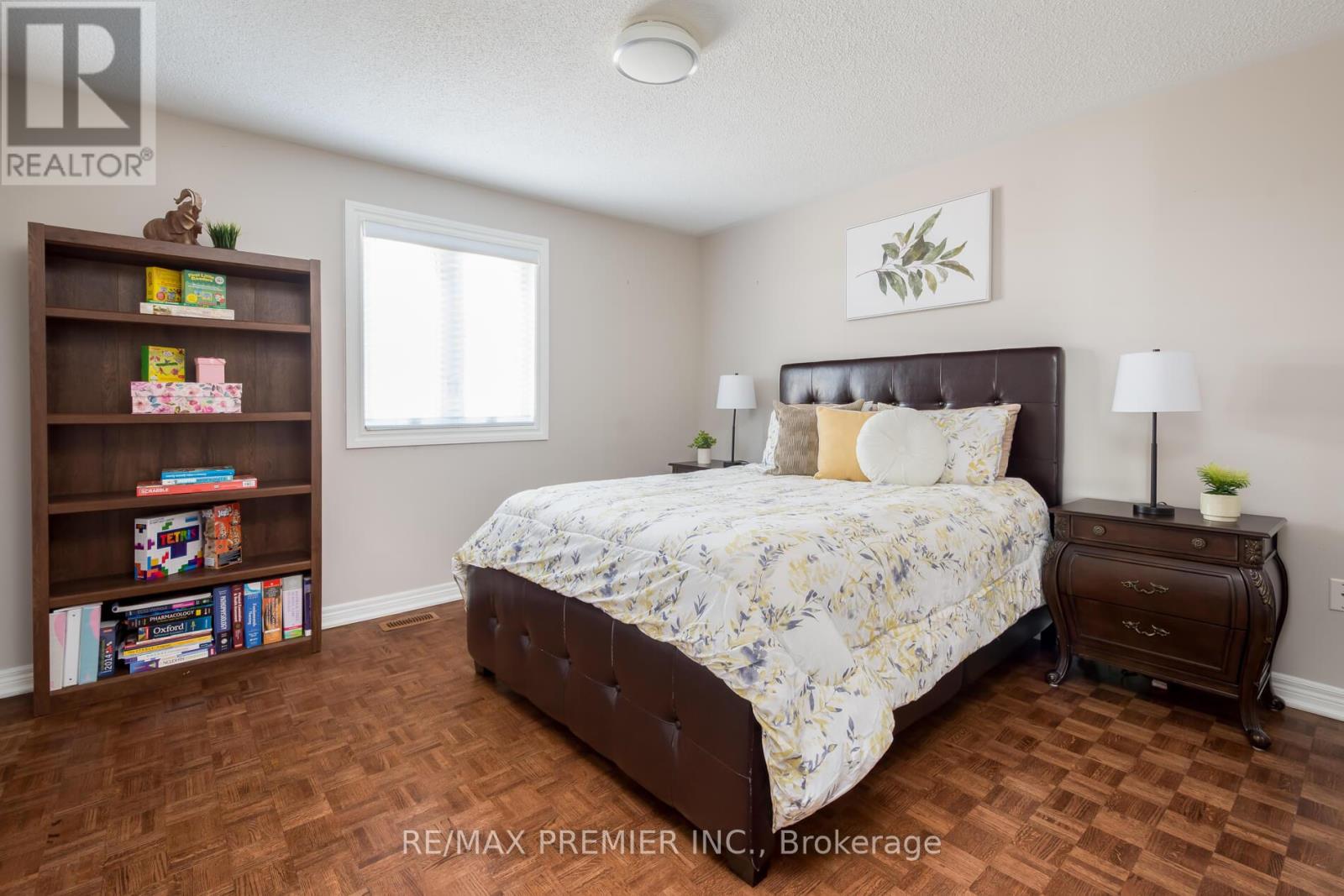 35 Cachet Hill Crescent, Vaughan, Ontario  L4H 1S6 - Photo 34 - N12829098