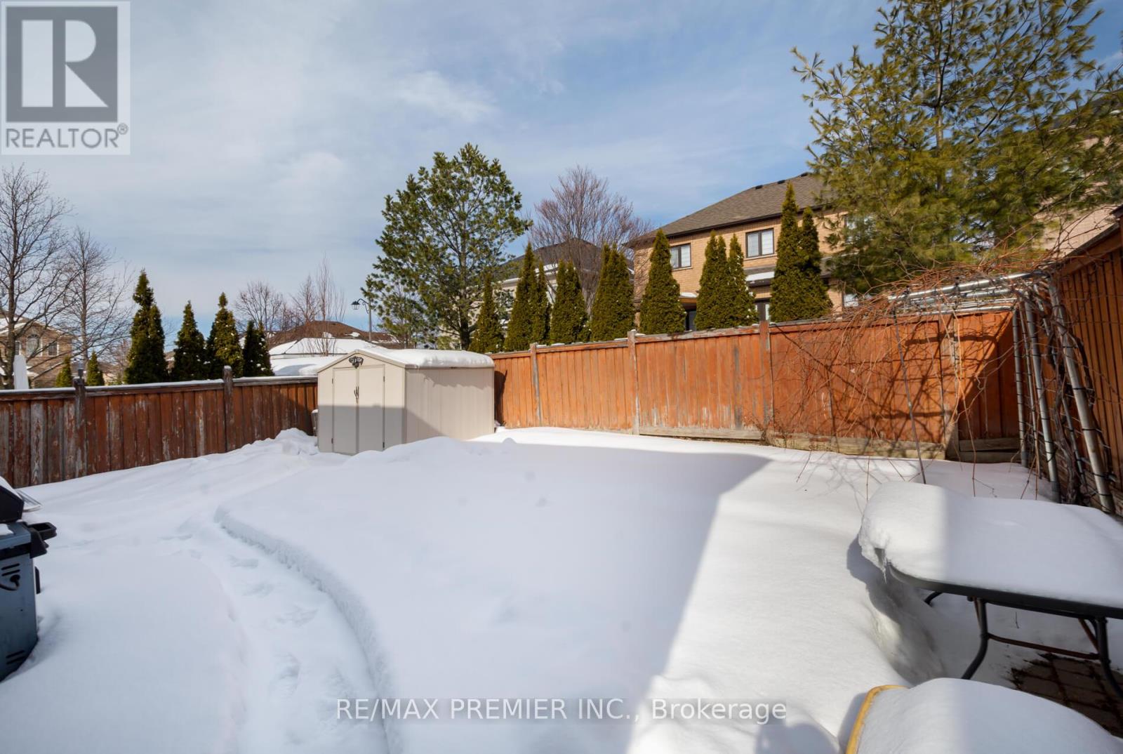35 Cachet Hill Crescent, Vaughan, Ontario  L4H 1S6 - Photo 43 - N12829098