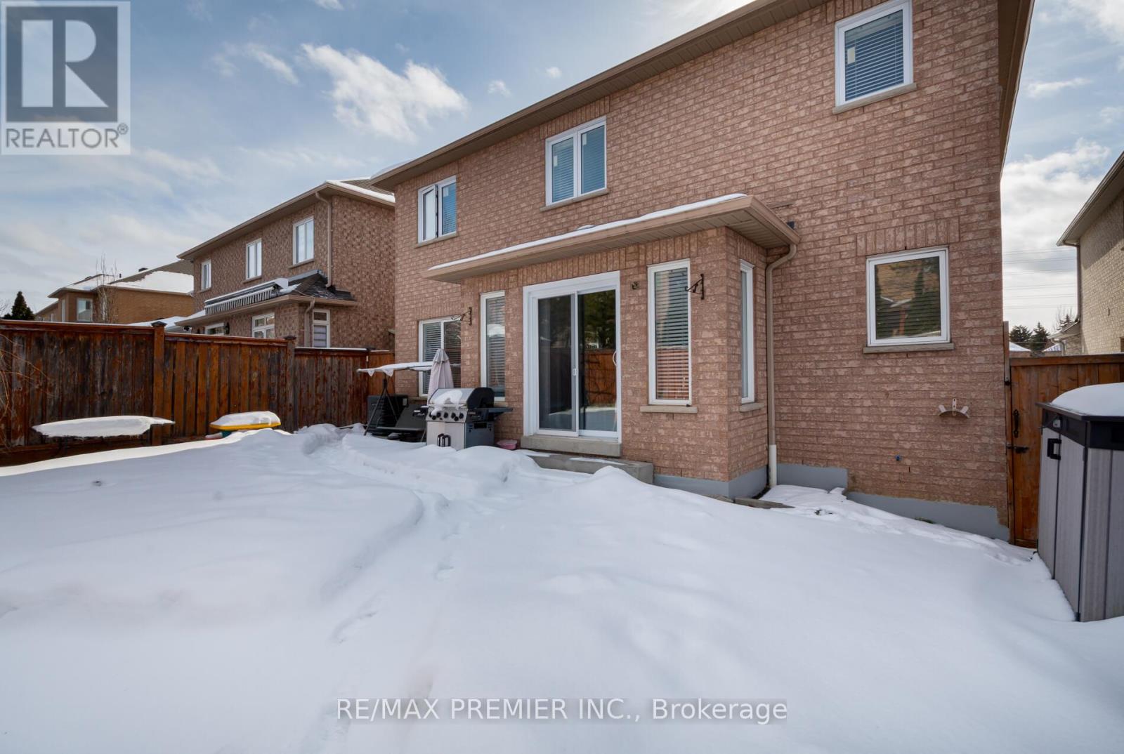 35 Cachet Hill Crescent, Vaughan, Ontario  L4H 1S6 - Photo 44 - N12829098