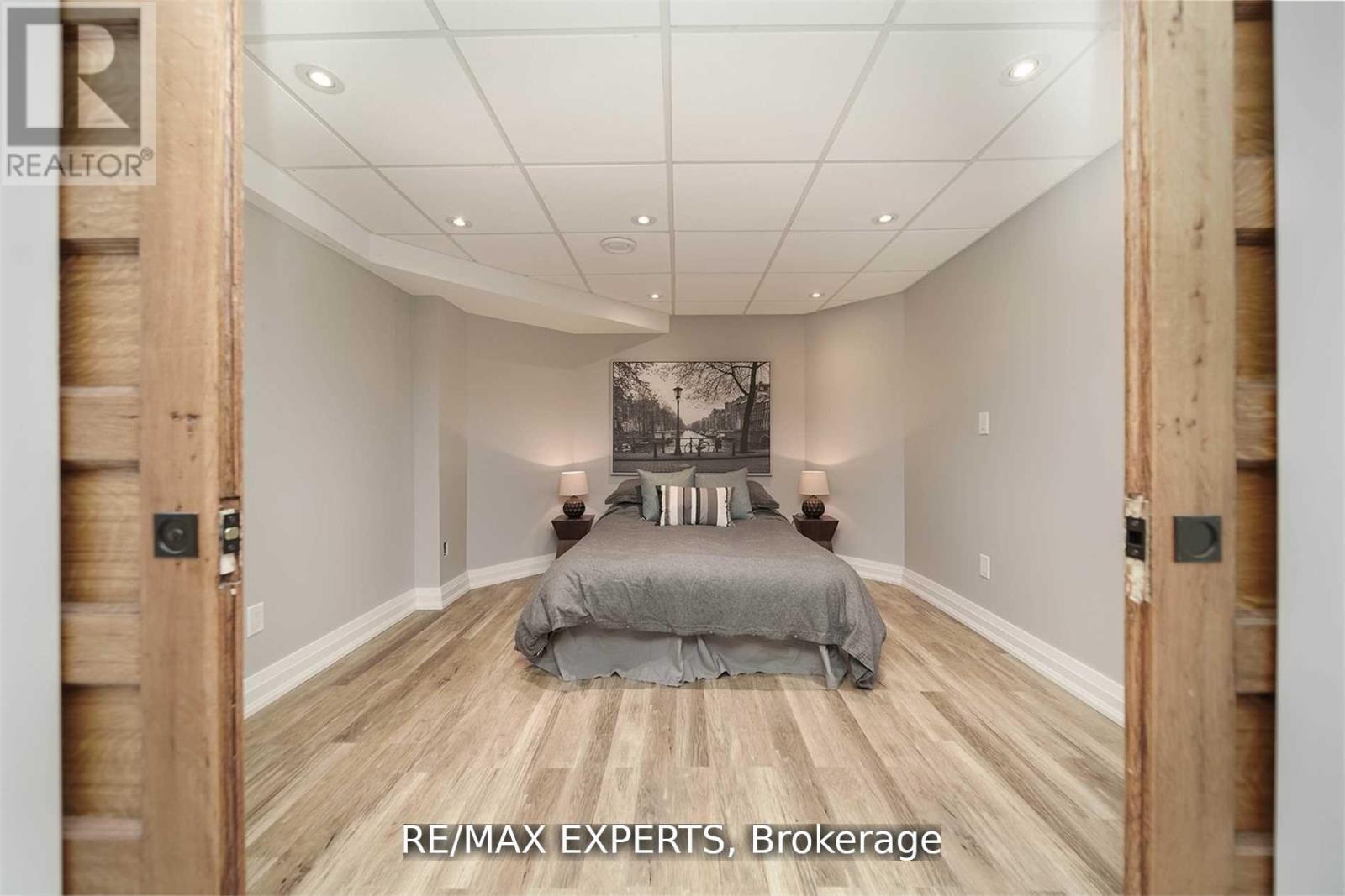 24 Bluestone Street, Vaughan, Ontario  L4L 8C8 - Photo 13 - N12829106