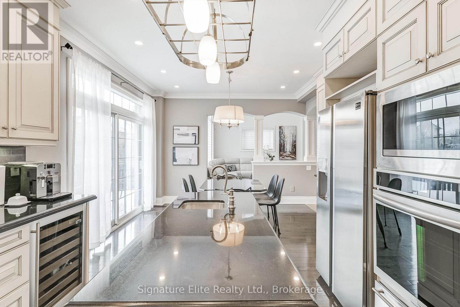 3428 Mistwell Crescent, Oakville, Ontario  L6L 0A3 - Photo 22 - W12829078