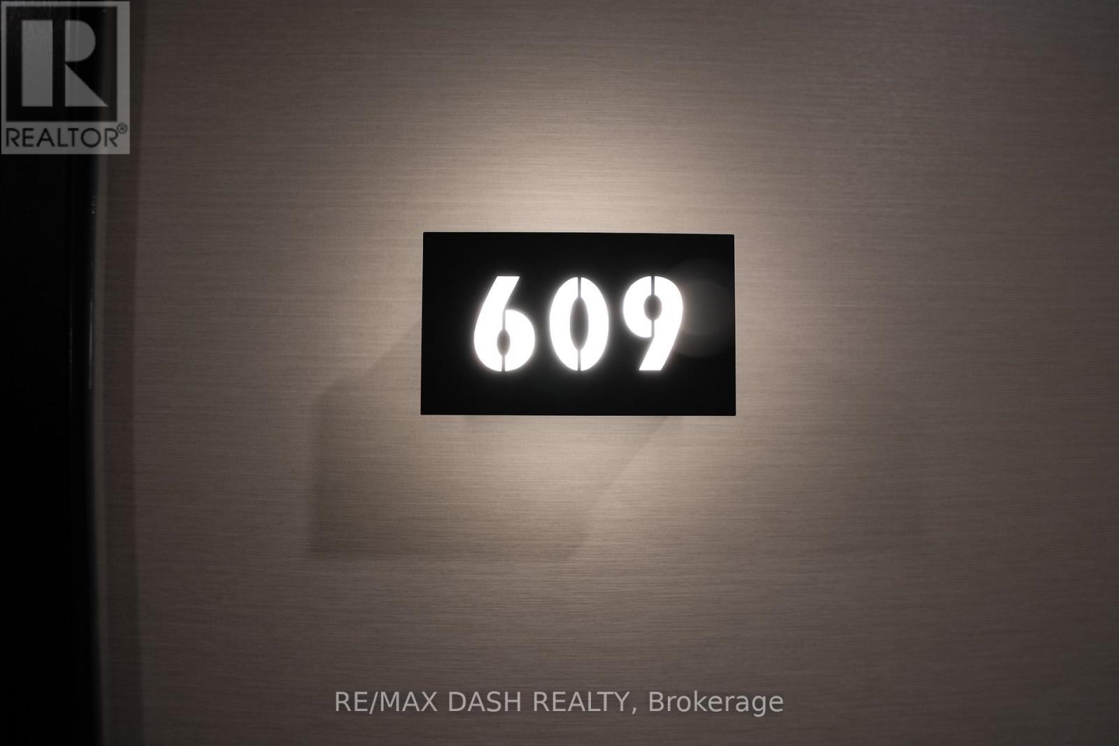 609 - 1007 The Queensway Avenue, Toronto, Ontario  M8Z 6C7 - Photo 7 - W12829114