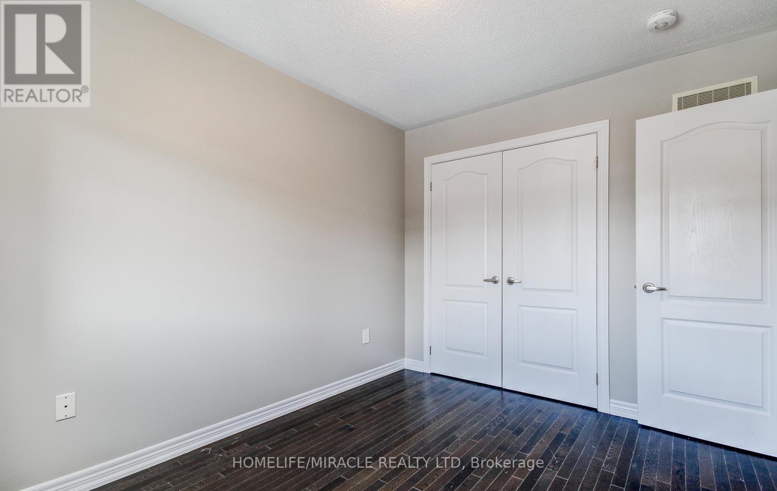 30 Davenfield Circle, Brampton, Ontario  L6P 4M2 - Photo 38 - W12829124