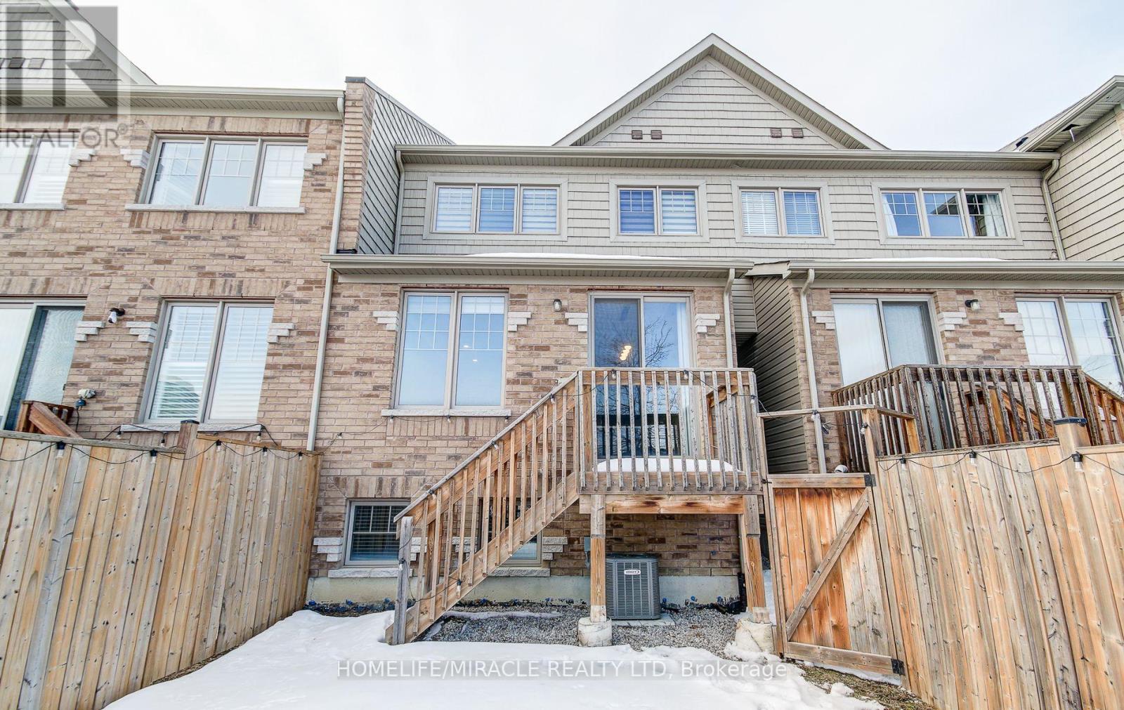 30 Davenfield Circle, Brampton, Ontario  L6P 4M2 - Photo 46 - W12829124