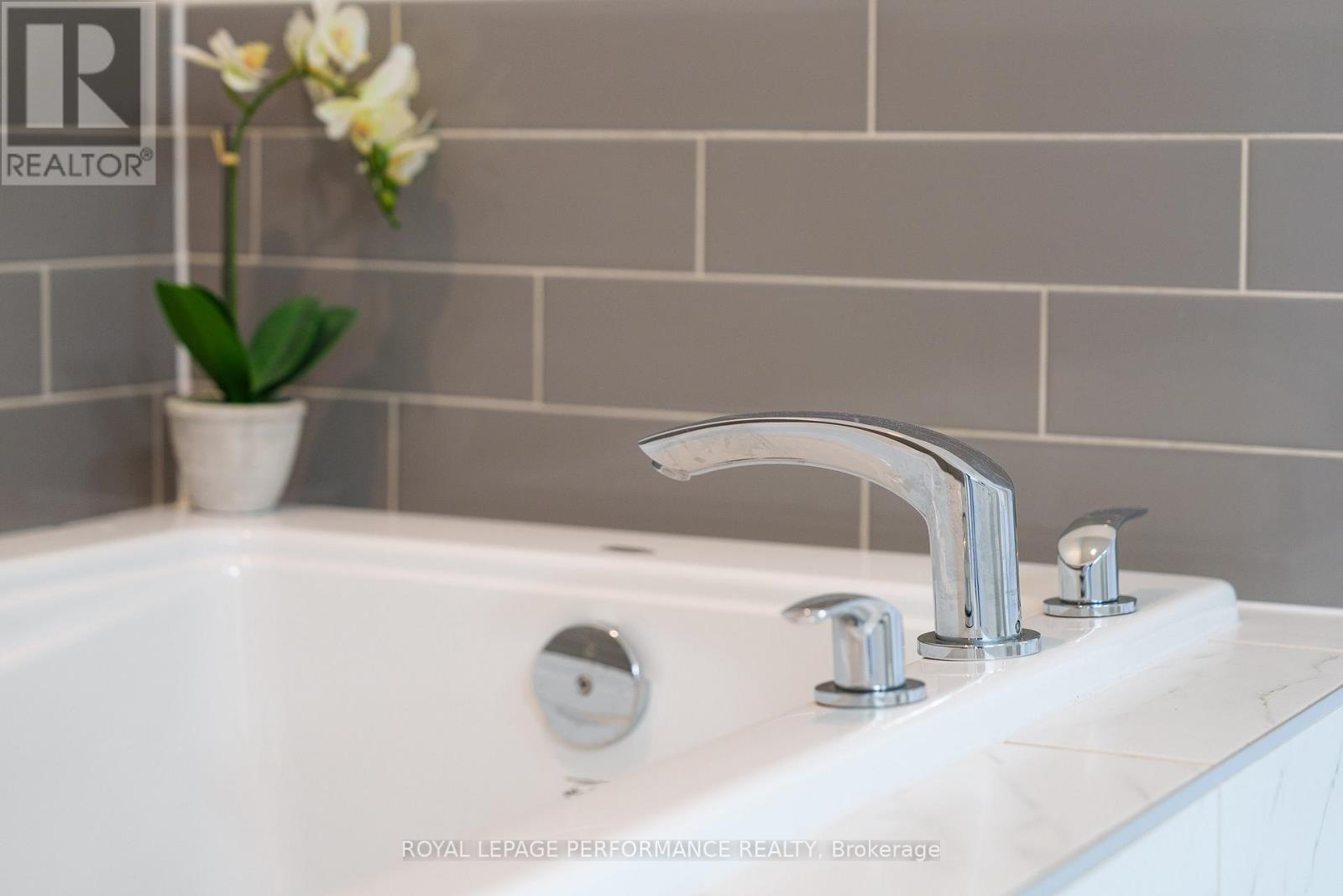 283 Kilspindie Ridge, Ottawa, Ontario  K2J 5M8 - Photo 49 - X12824386