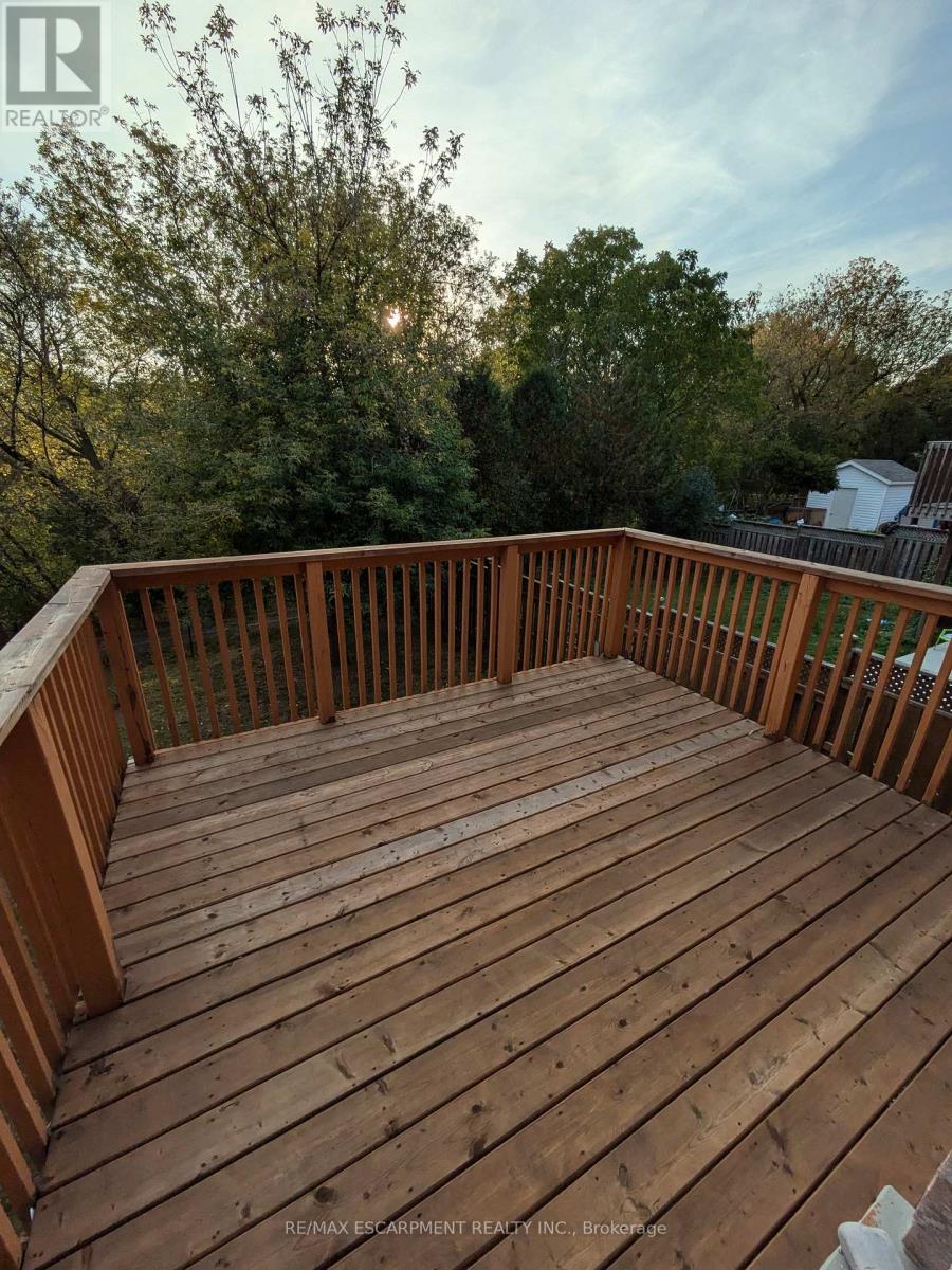 218 Dearborn Boulevard, Waterloo, Ontario  N2J 4Y3 - Photo 42 - X12829082