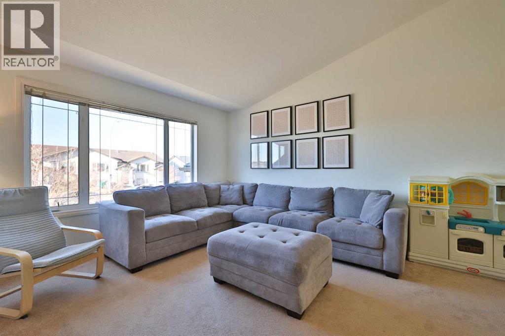 202 Blackfoot Boulevard W, Lethbridge, Alberta  T1K 7Z2 - Photo 6 - A2288824