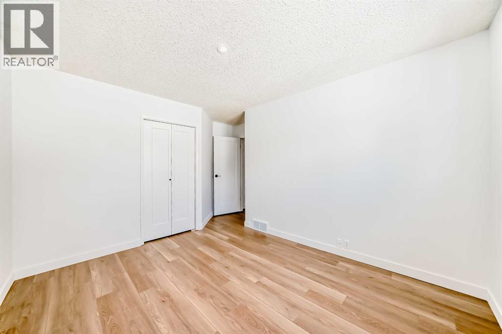 52 Cedarwood Place Sw, Calgary, Alberta  T2W 3G6 - Photo 25 - A2289376