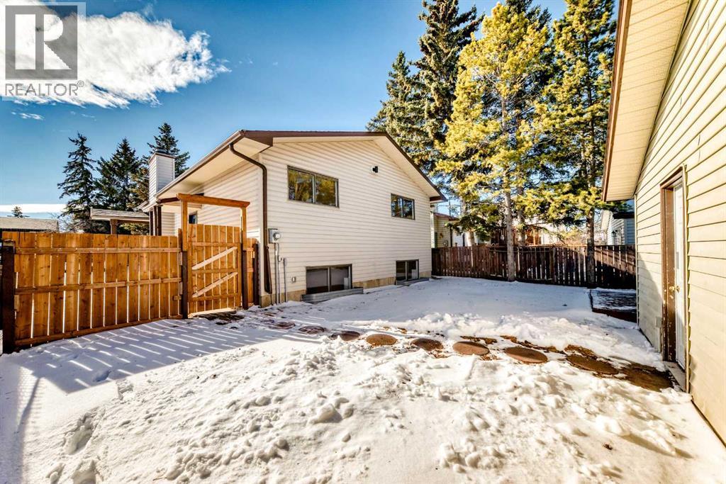 52 Cedarwood Place Sw, Calgary, Alberta  T2W 3G6 - Photo 46 - A2289376