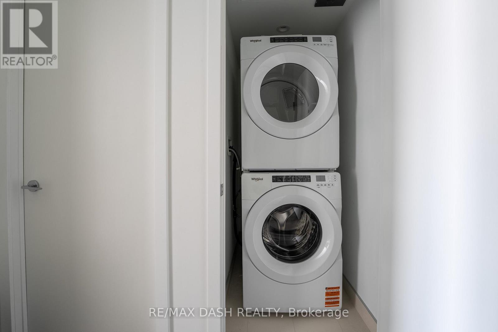 609 - 1007 The Queensway Avenue, Toronto, Ontario  M8Z 6C7 - Photo 10 - W12829114