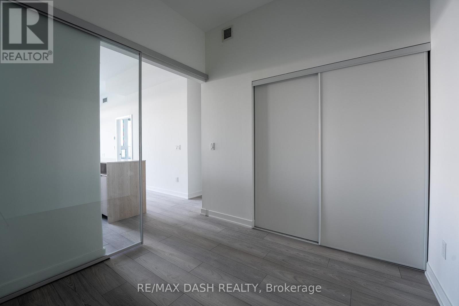 609 - 1007 The Queensway Avenue, Toronto, Ontario  M8Z 6C7 - Photo 13 - W12829114