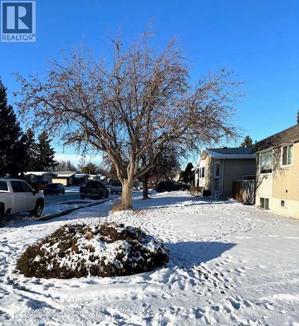 1801 20 Street N, Lethbridge, Alberta  T1H 4B5 - Photo 5 - A2288273