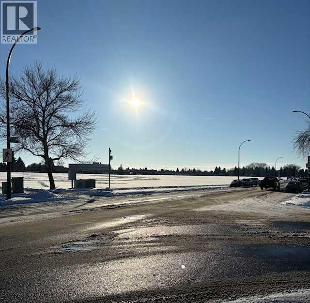 1801 20 Street N, Lethbridge, Alberta  T1H 4B5 - Photo 2 - A2288273