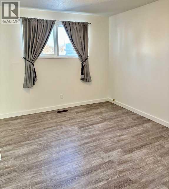 1801 20 Street N, Lethbridge, Alberta  T1H 4B5 - Photo 24 - A2288273