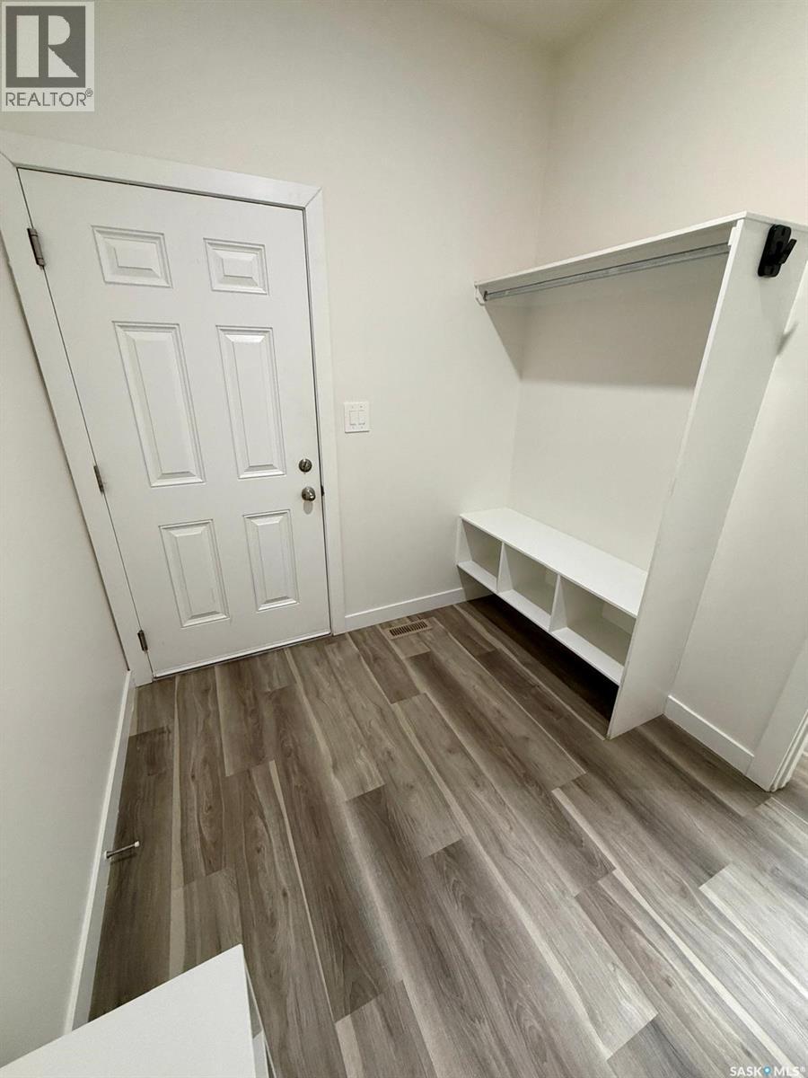 2978 Green Brook Road, Regina, Saskatchewan  S4V 3Z6 - Photo 6 - SK029355