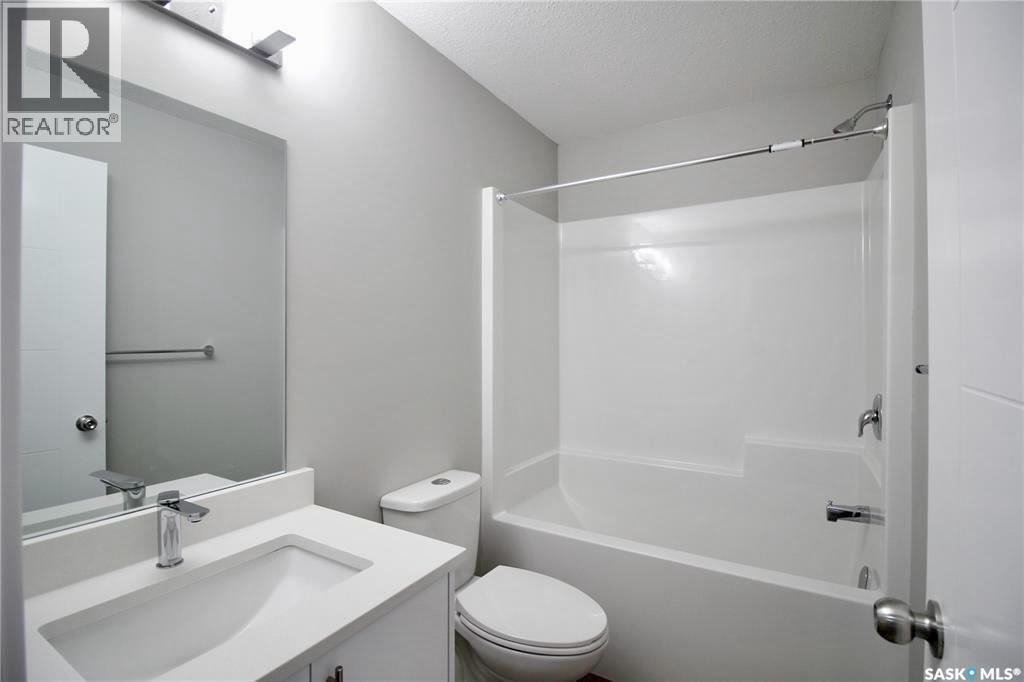 2978 Green Brook Road, Regina, Saskatchewan  S4V 3Z6 - Photo 19 - SK029355