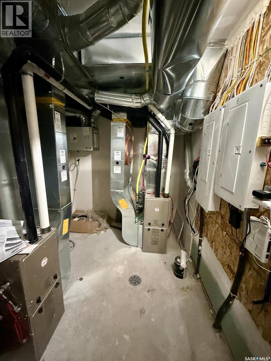 2978 Green Brook Road, Regina, Saskatchewan  S4V 3Z6 - Photo 23 - SK029355