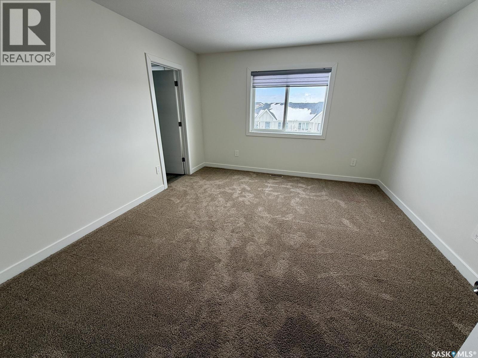 2978 Green Brook Road, Regina, Saskatchewan  S4V 3Z6 - Photo 8 - SK029355