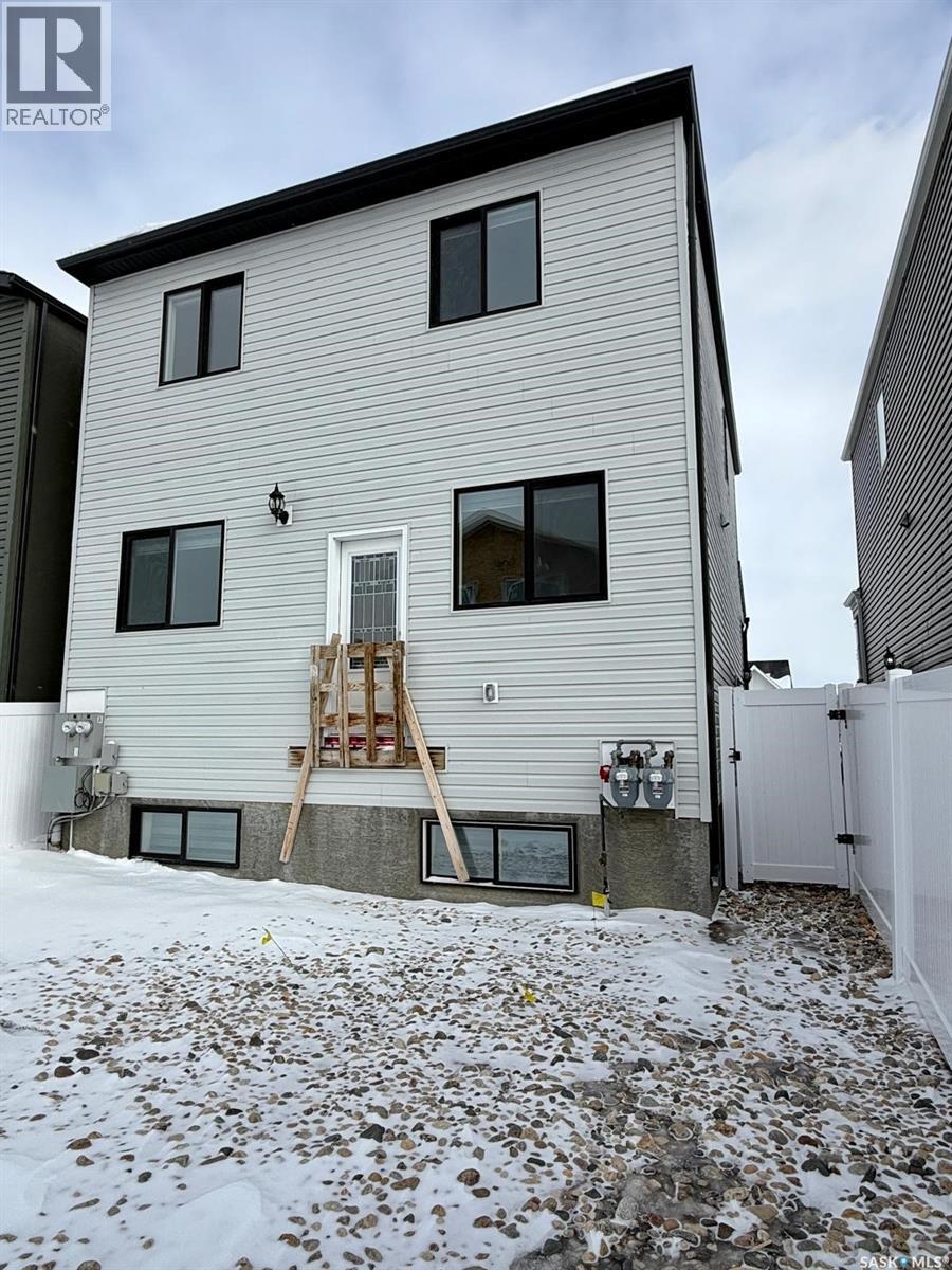 2978 Green Brook Road, Regina, Saskatchewan  S4V 3Z6 - Photo 24 - SK029355