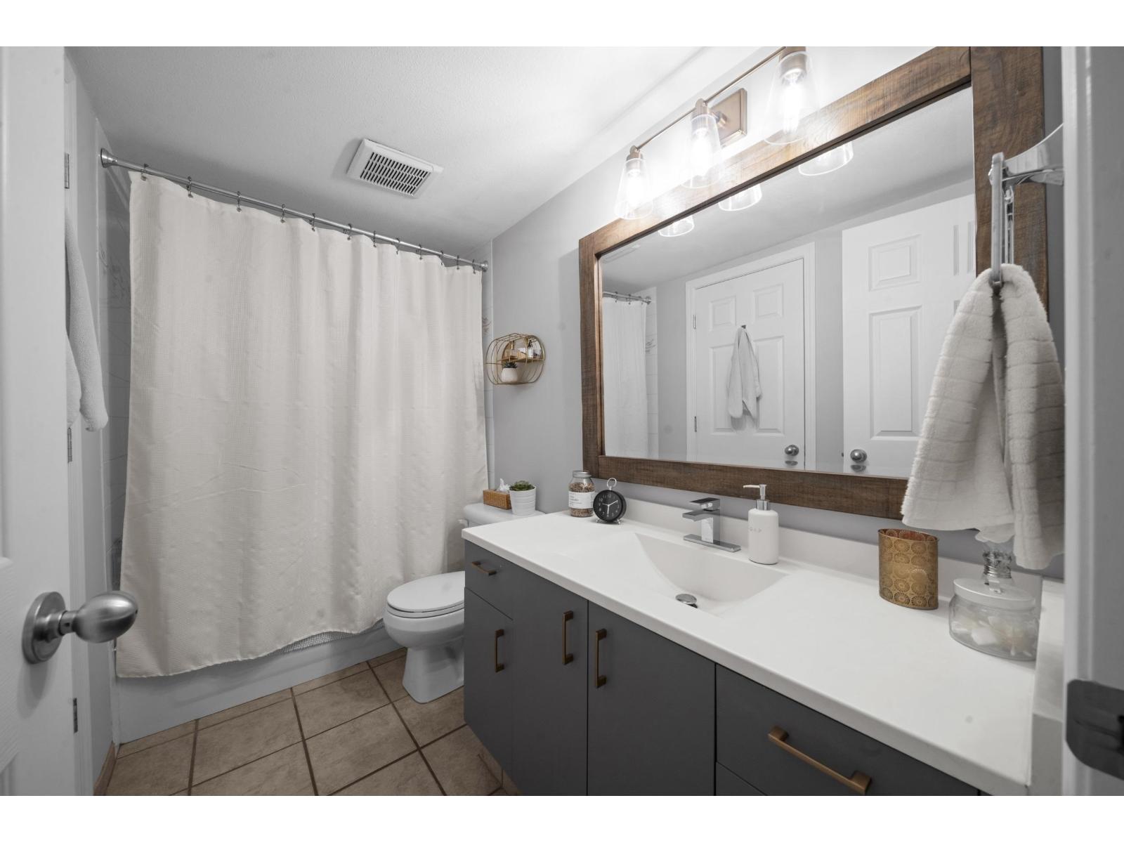 215 6359 198th Street, Langley, British Columbia V2Y 2E3 - Photo 19 - R3093804