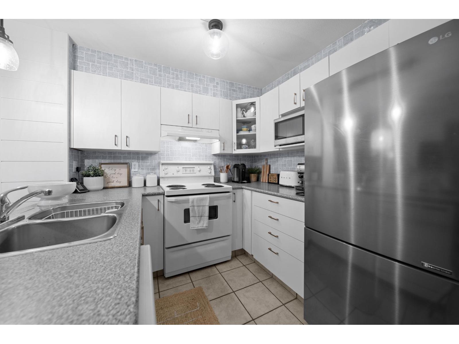 215 6359 198th Street, Langley, British Columbia V2Y 2E3 - Photo 26 - R3093804