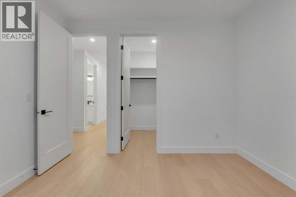 221 29 Avenue Nw, Calgary, Alberta  T2M 2M2 - Photo 34 - A2289166