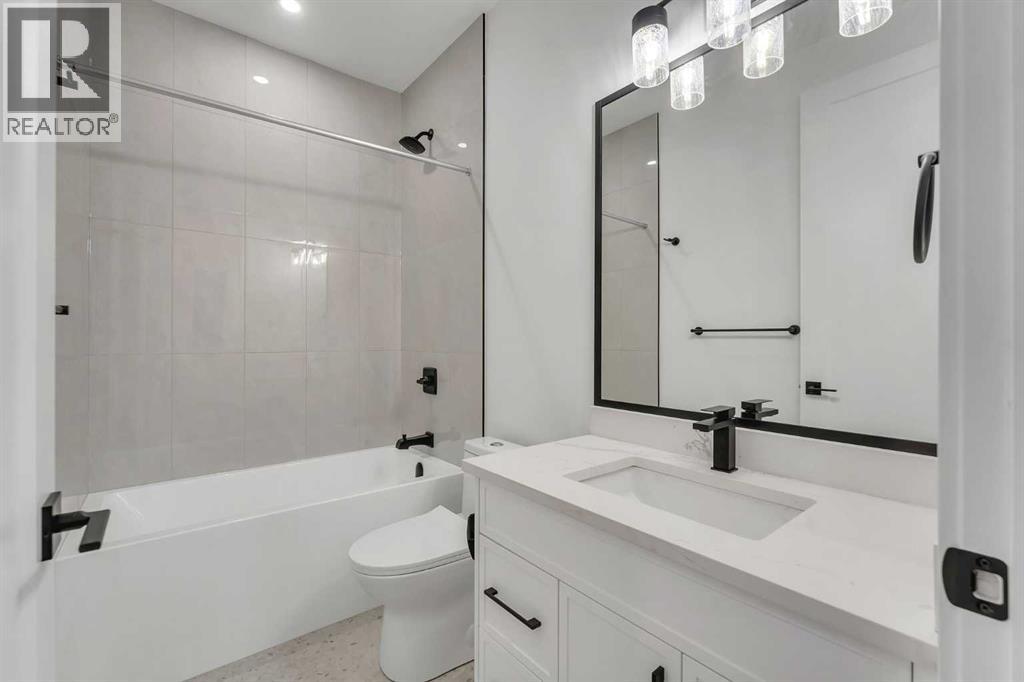 221 29 Avenue Nw, Calgary, Alberta  T2M 2M2 - Photo 32 - A2289166