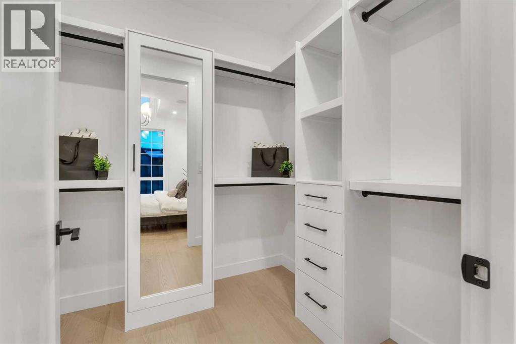 221 29 Avenue Nw, Calgary, Alberta  T2M 2M2 - Photo 23 - A2289166