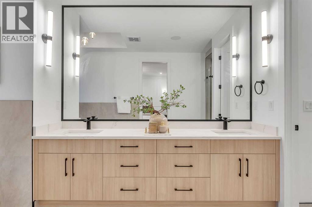 221 29 Avenue Nw, Calgary, Alberta  T2M 2M2 - Photo 24 - A2289166