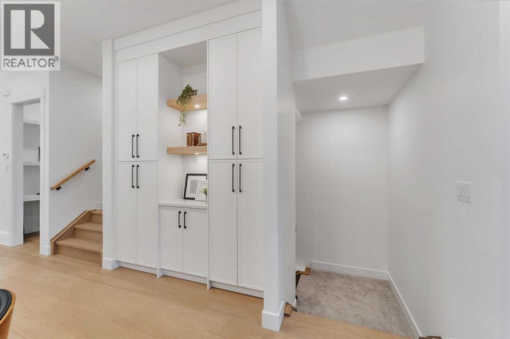 221 29 Avenue Nw, Calgary, Alberta  T2M 2M2 - Photo 18 - A2289166