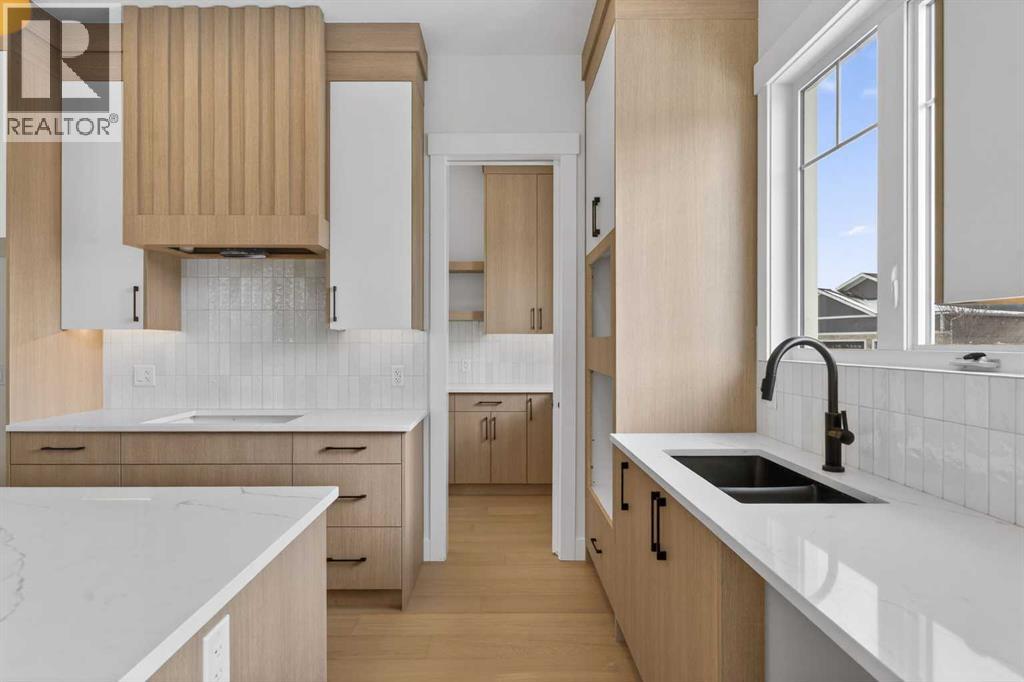 32 Lakes Estates Circle, Strathmore, Alberta  T1P 0B7 - Photo 9 - A2289188