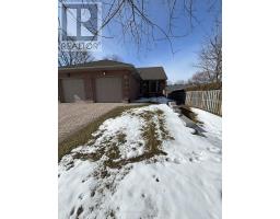 12 - 90 ONTARIO STREET S, Lambton Shores, Ontario