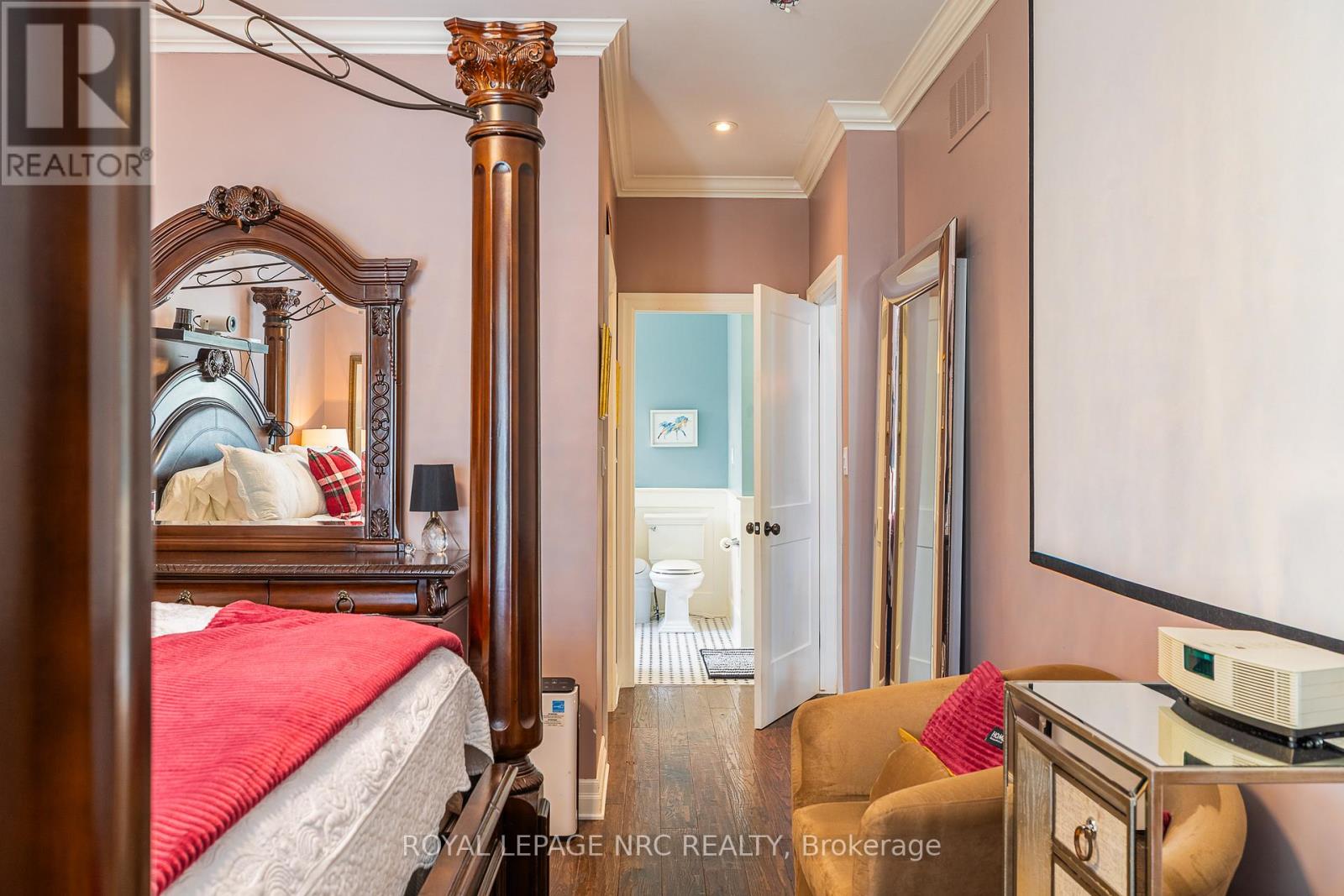 1534 Haist Street, Pelham, Ontario  L0S 1E5 - Photo 25 - X12829144