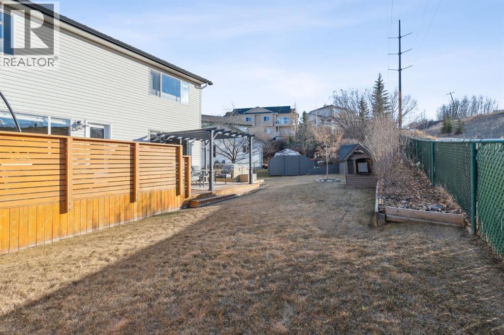 104 Bow Ridge Crescent, Cochrane, Alberta  T4C 1V2 - Photo 31 - A2285566