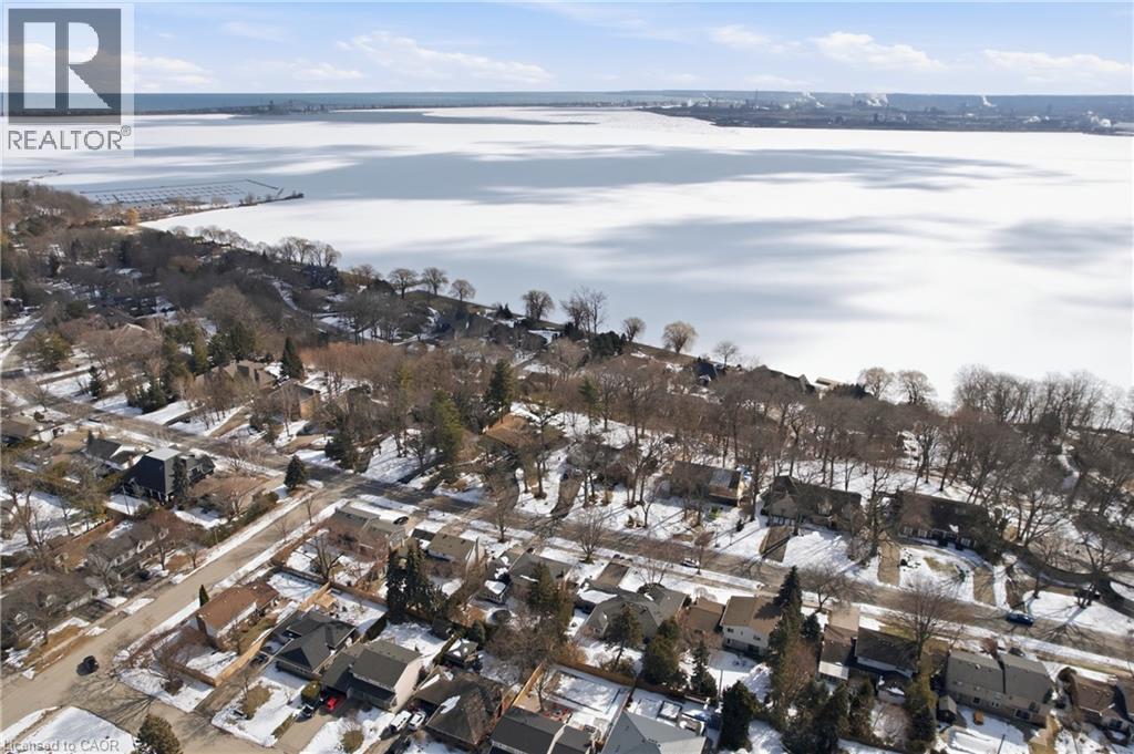 208 North Shore Boulevard W Unit# Upper, Burlington, Ontario  L7T 1A4 - Photo 37 - 40806694