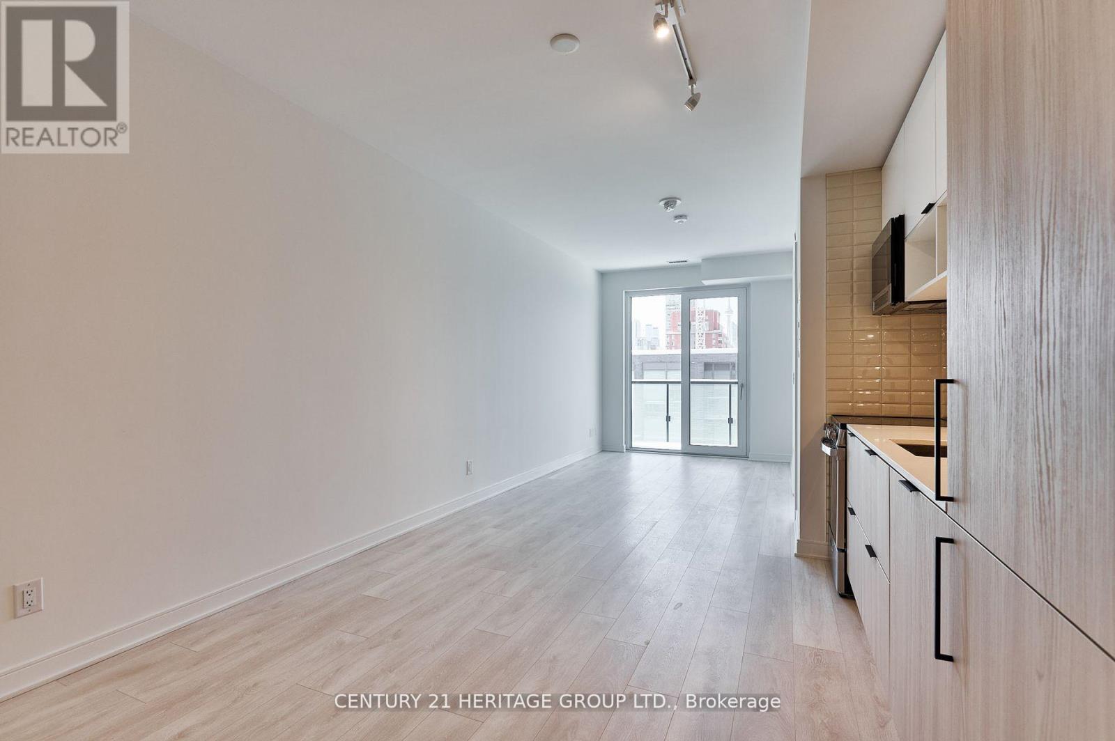 S560 - 180 Mill Street, Toronto, Ontario  M5A 0V7 - Photo 7 - C12829148