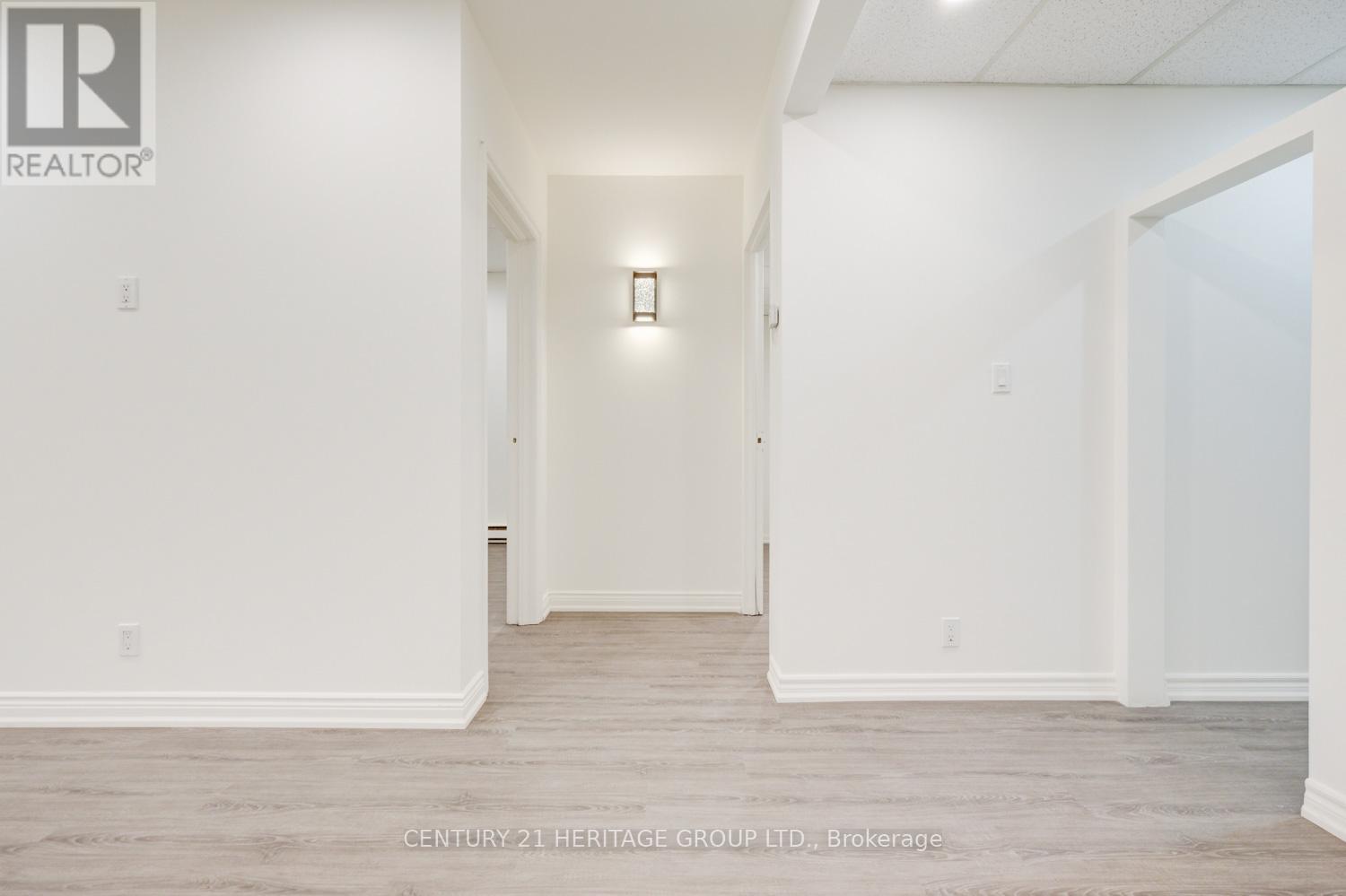 101 - 2900 Yonge Street, Toronto, Ontario  M4N 3N8 - Photo 17 - C12829156