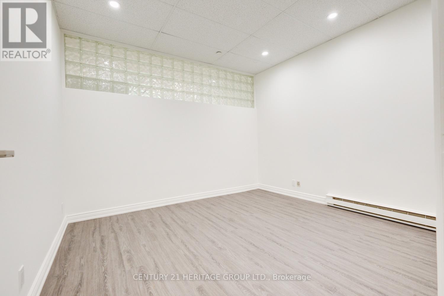 101 - 2900 Yonge Street, Toronto, Ontario  M4N 3N8 - Photo 18 - C12829156