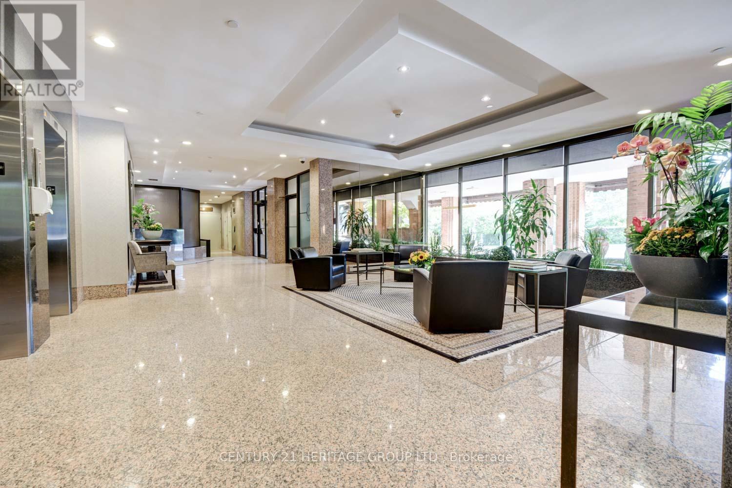 101 - 2900 Yonge Street, Toronto, Ontario  M4N 3N8 - Photo 43 - C12829156