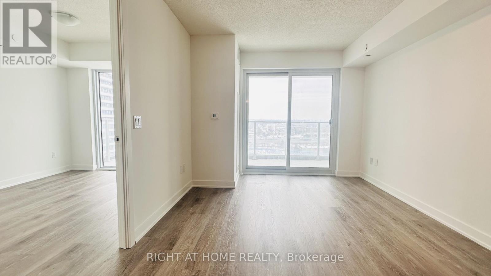 1412 - 1010 Sandy Beach Road, Pickering, Ontario  L1W 3V9 - Photo 4 - E12829162