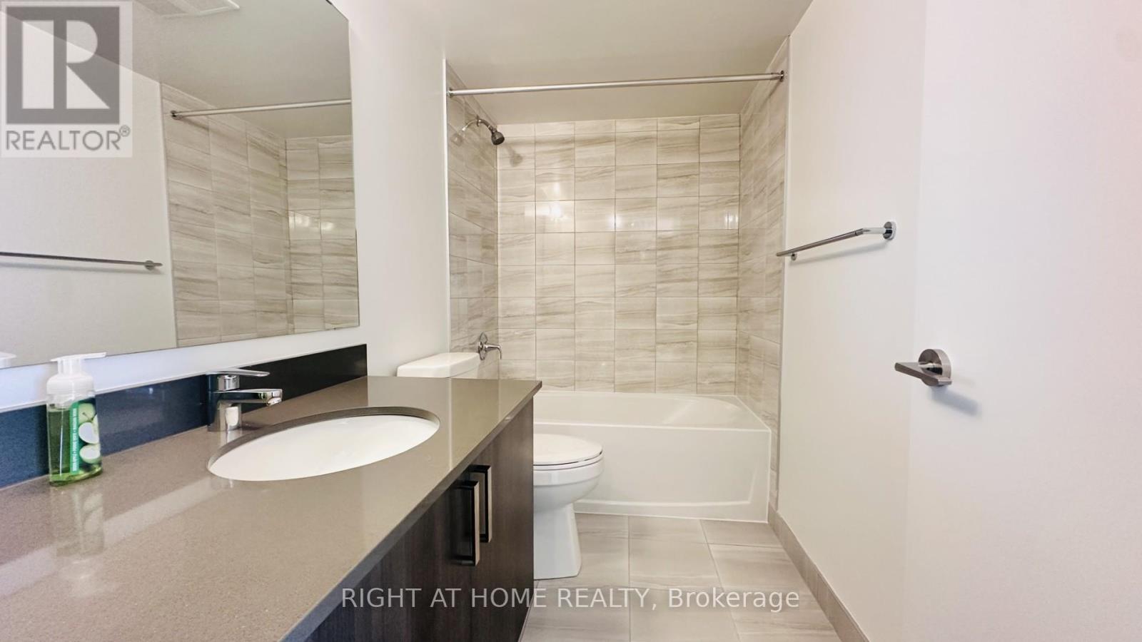 1412 - 1010 Sandy Beach Road, Pickering, Ontario  L1W 3V9 - Photo 9 - E12829162