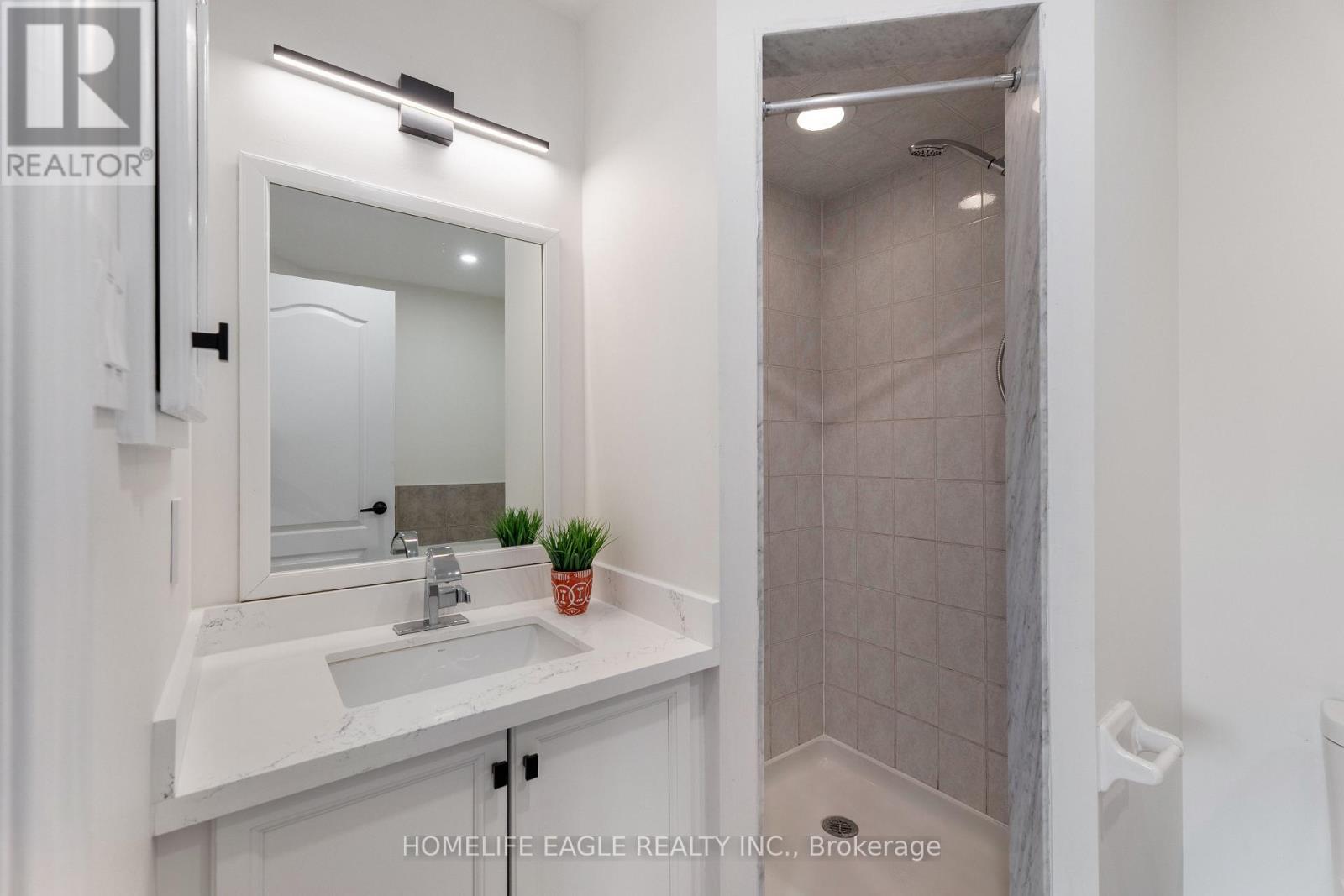 74 Cameo Drive, Richmond Hill, Ontario  L4S 2C1 - Photo 12 - N12829164