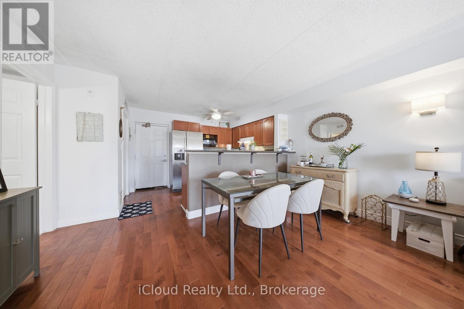 103 - 1450 Bishops Gate, Oakville, Ontario  L6M 4N1 - Photo 12 - W12829132