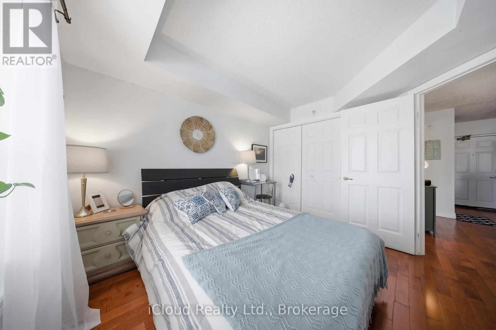 103 - 1450 Bishops Gate, Oakville, Ontario  L6M 4N1 - Photo 15 - W12829132