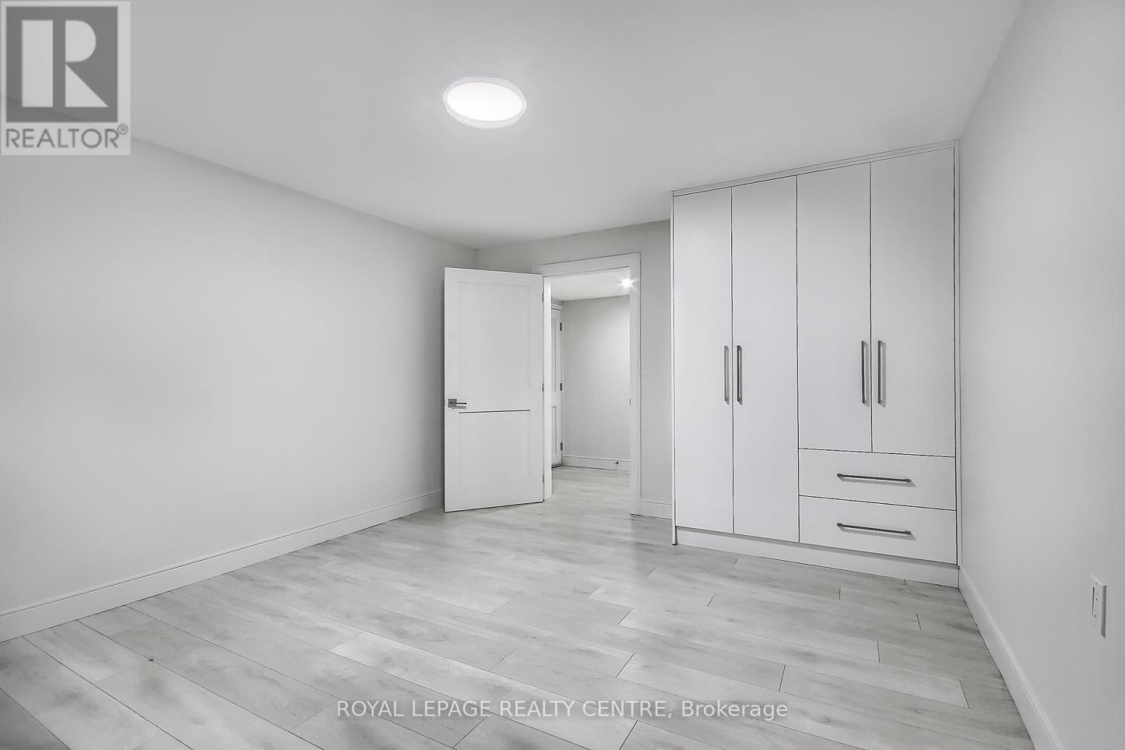 Lower - 2320 Hensall Street, Mississauga, Ontario  L5A 2S9 - Photo 20 - W12829152