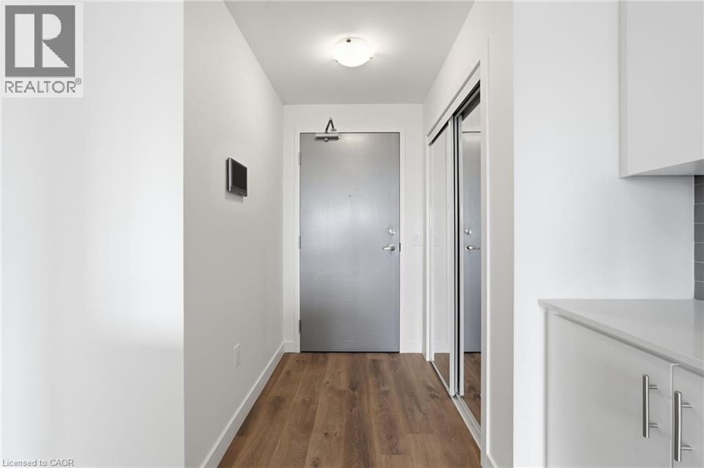 461 Green Road Unit# 819, Stoney Creek, Ontario  L8E 5B4 - Photo 4 - 40807793